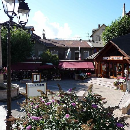 La Rochette Hotel Guillestre Exterior photo